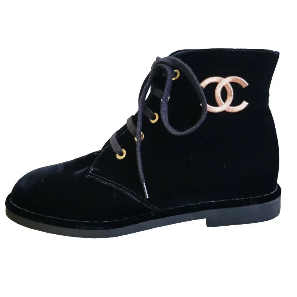 CHANEL velvet ankle